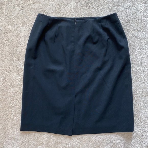 Talbots Career Work Business Black Pencil Skirt Knee Length 10 - Picture 2 of 3